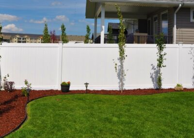 DLR vinyl fence privacy fence