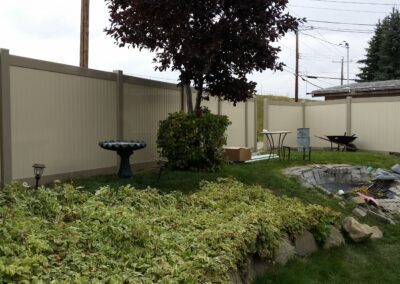 DLR vinyl fence privacy fence