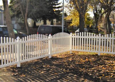 DLR vinyl fence picket fence